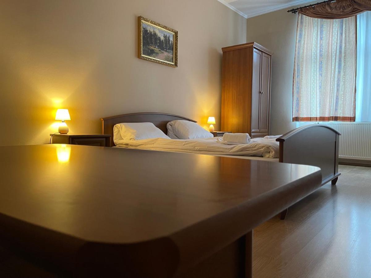 Apartamento Derby Apart Kvary Karlovy Vary Exterior foto