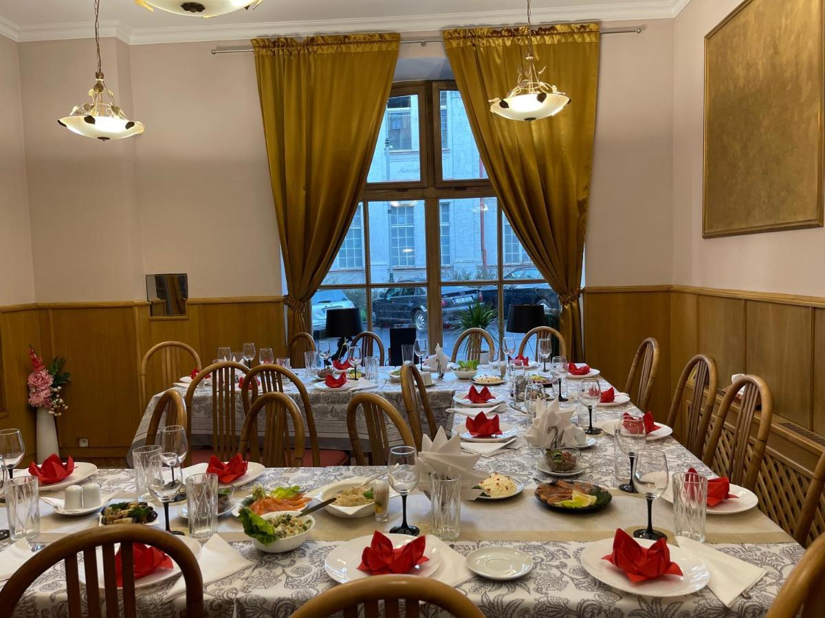 Apartamento Derby Apart Kvary Karlovy Vary Exterior foto